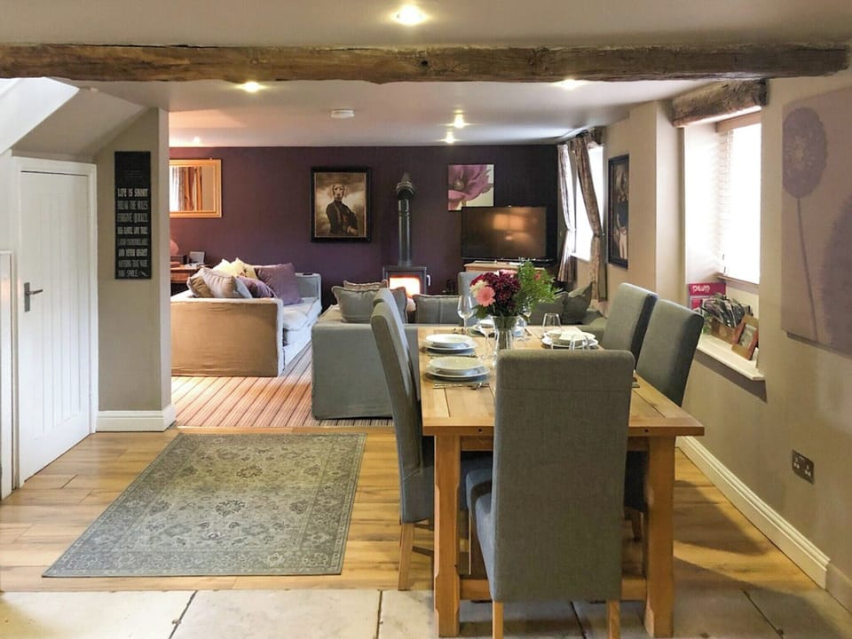 Open plan living space | Shippon Cottage - Brosterfield Farm, Foolow, near Hope Valley