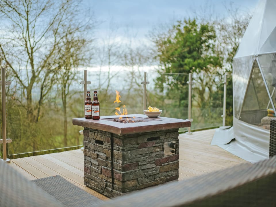 Outdoor area | The Star Dome - Woodland Escapes, Ludlow