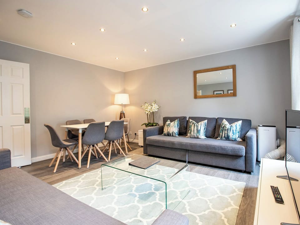 Living room | The Larkin - Castle Mews, Oxford