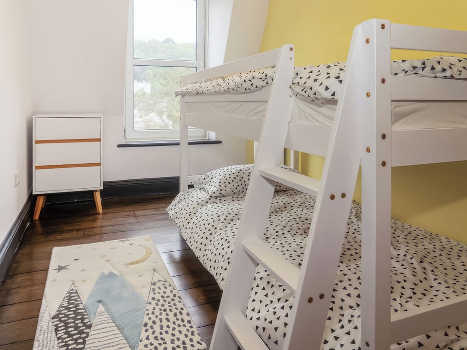 Bunk bedroom | Langleigh Villa, Ilfracombe