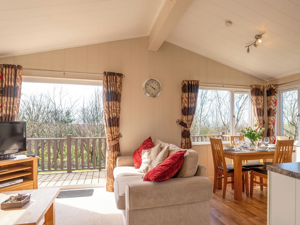 Open plan living space | 4 Atlantic Crescent - Mullacott Retreats, Ilfracombe