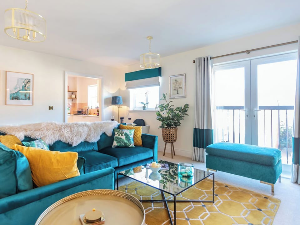 Living room/dining room | The Wharf, Warwick