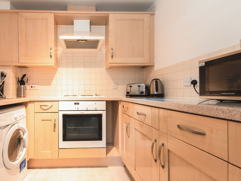 Kitchen | Renta Apartments 4 - 20 - Whitestar Apartments, Southampton