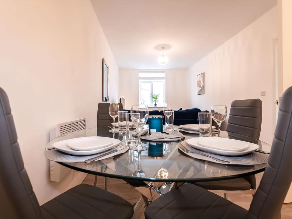 Dining Area | Flat 3 - London Apartments, Southampton