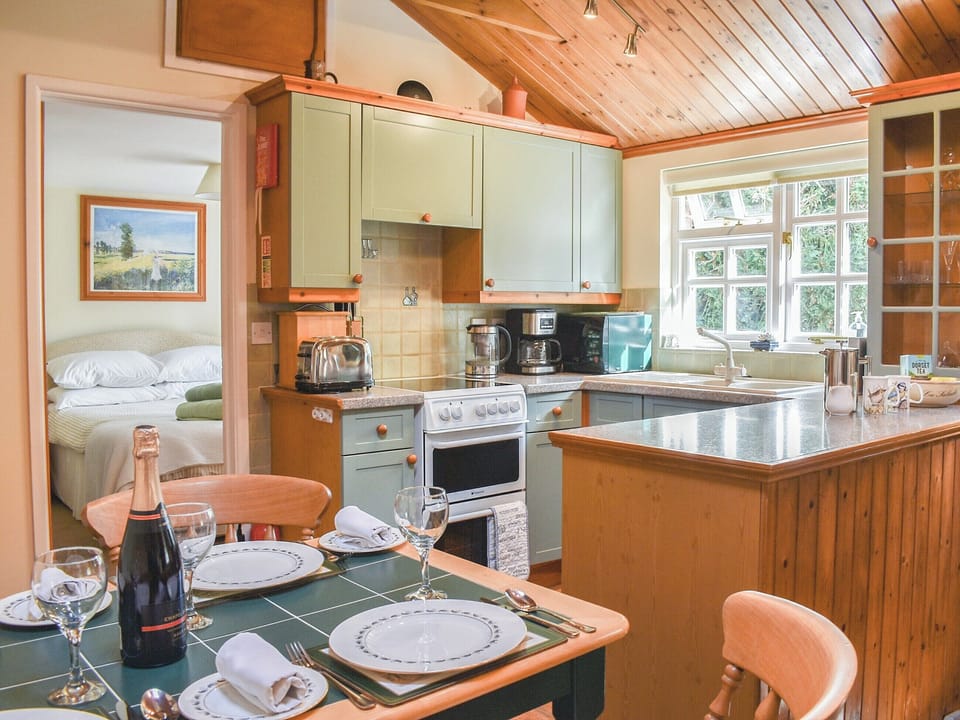 Kitchen/diner | The Stables, Winfrith Newburgh