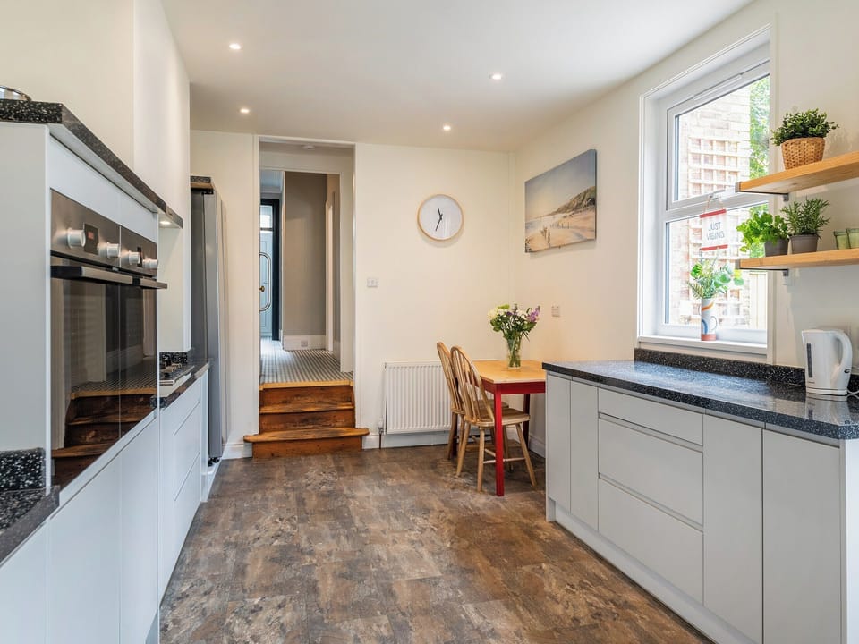 Kitchen | Scarborough StaysGarfield, Scarborough