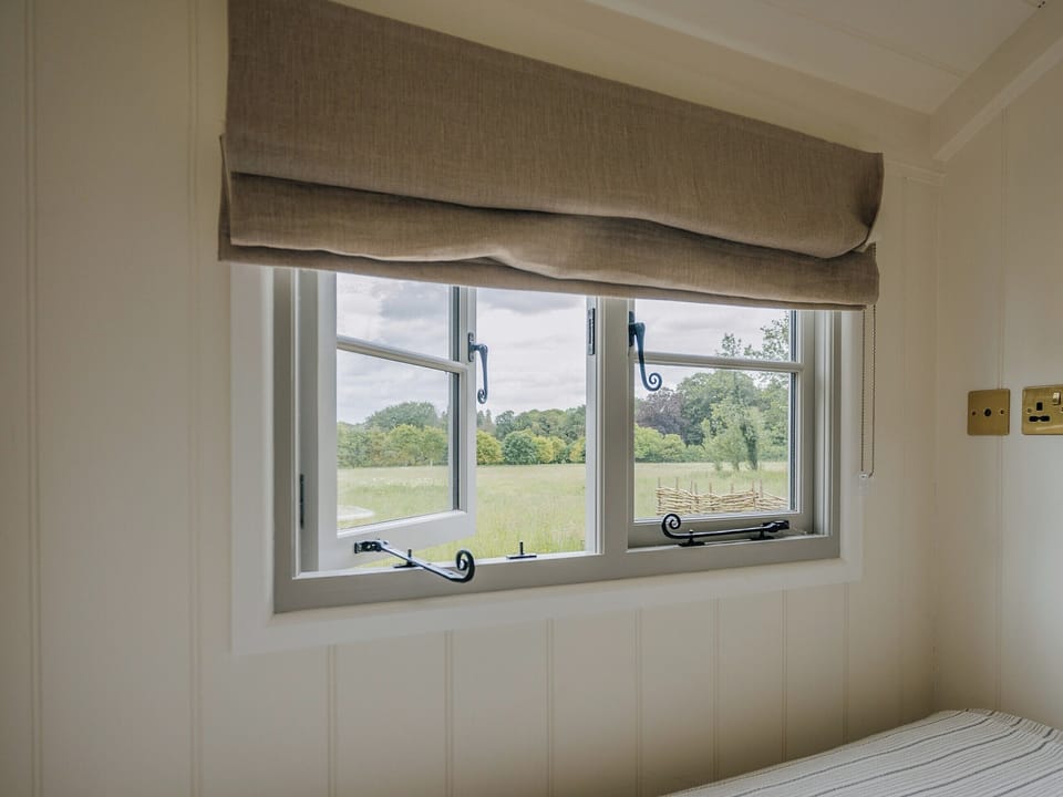 Interior | Lapwing Hut - Kingsettle Stud, Cholderton, near Salisbury