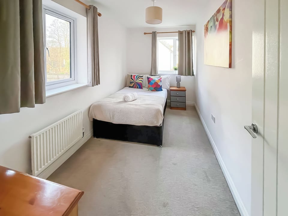 Dining Area | Evergreen House - Belleaire Property Management, Ashford