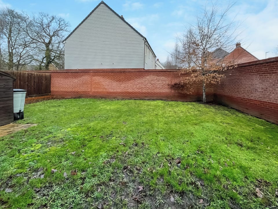 Garden | Evergreen House - Belleaire Property Management, Ashford