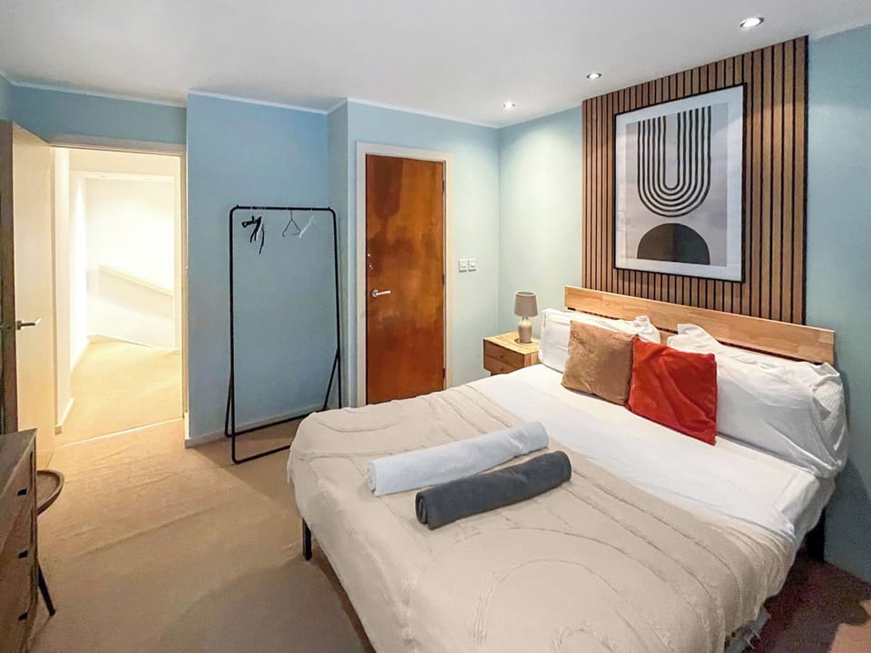 Double bedroom | Bellaire Towers Way - Belleaire Property Management, Canterbury