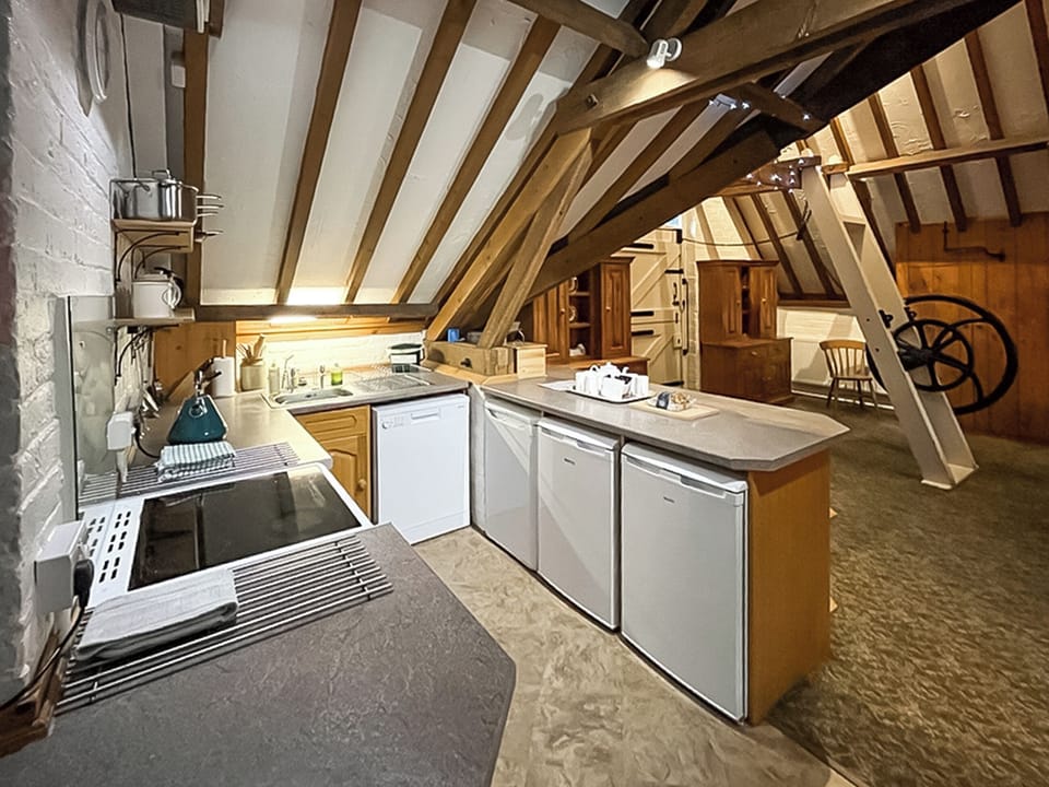 Kitchen | Granary - Brackenborough Hall Coach House, Louth