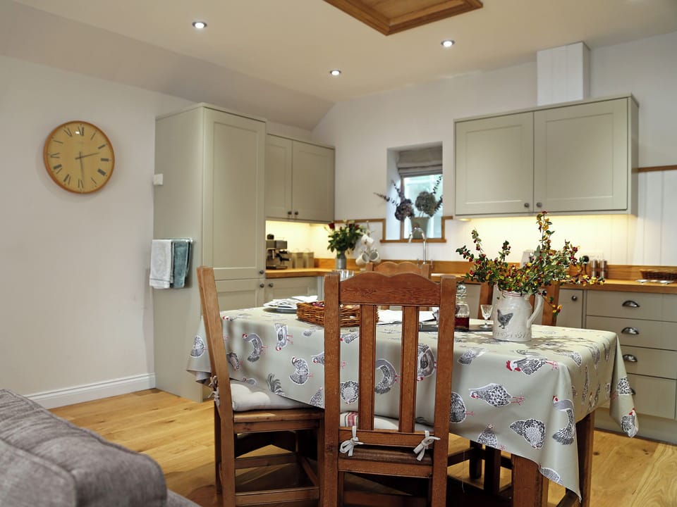 Open plan living space | Grooms Cottage, Near Stow-on-the-Wold