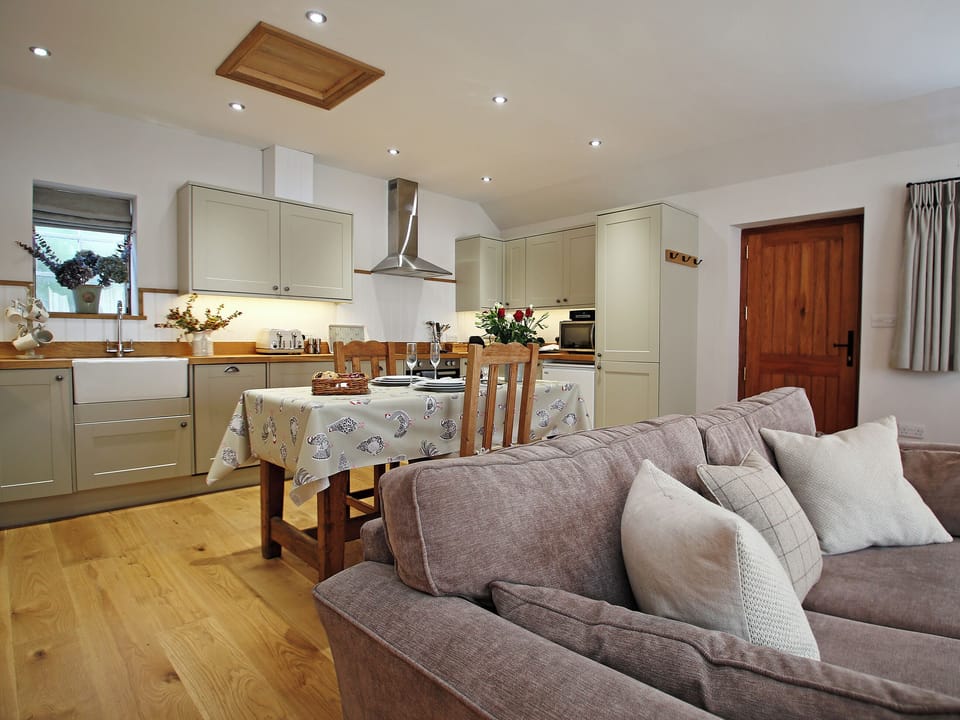 Open plan living space | Grooms Cottage, Near Stow-on-the-Wold