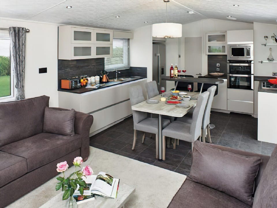 Open plan living space | Sunflower Retreat - Percy Woods Golf and Country Retreat, Swarland, near Morpeth