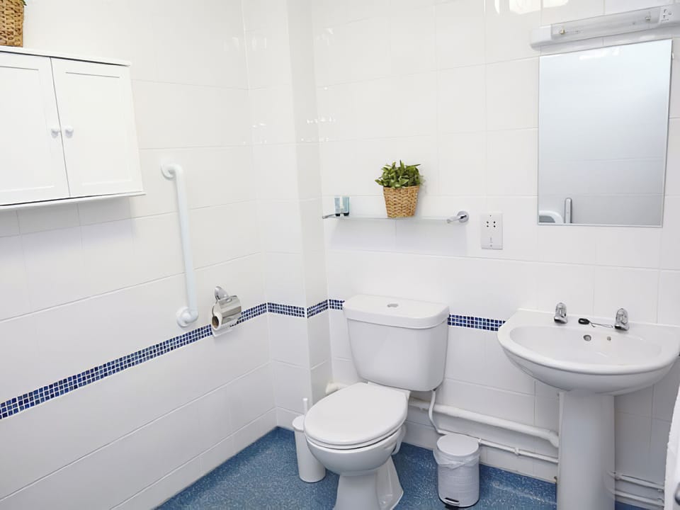 Wet room | Birch Cottage, Uckfield
