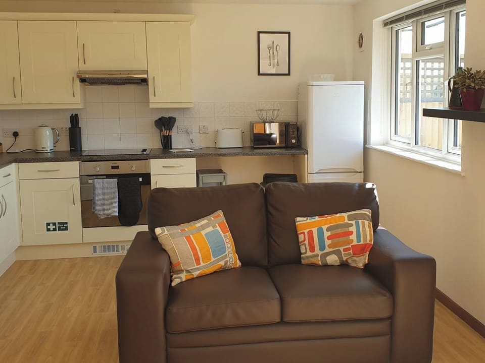 Open plan living space | Elm Cottage, Uckfield
