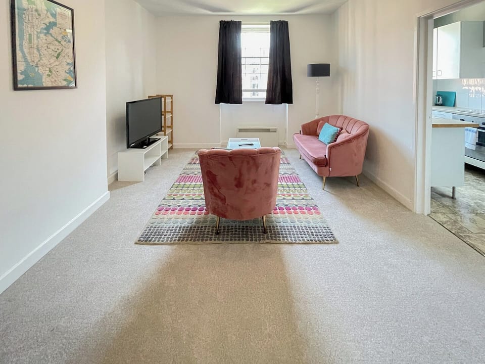 Living area | Cave Street, Bristol
