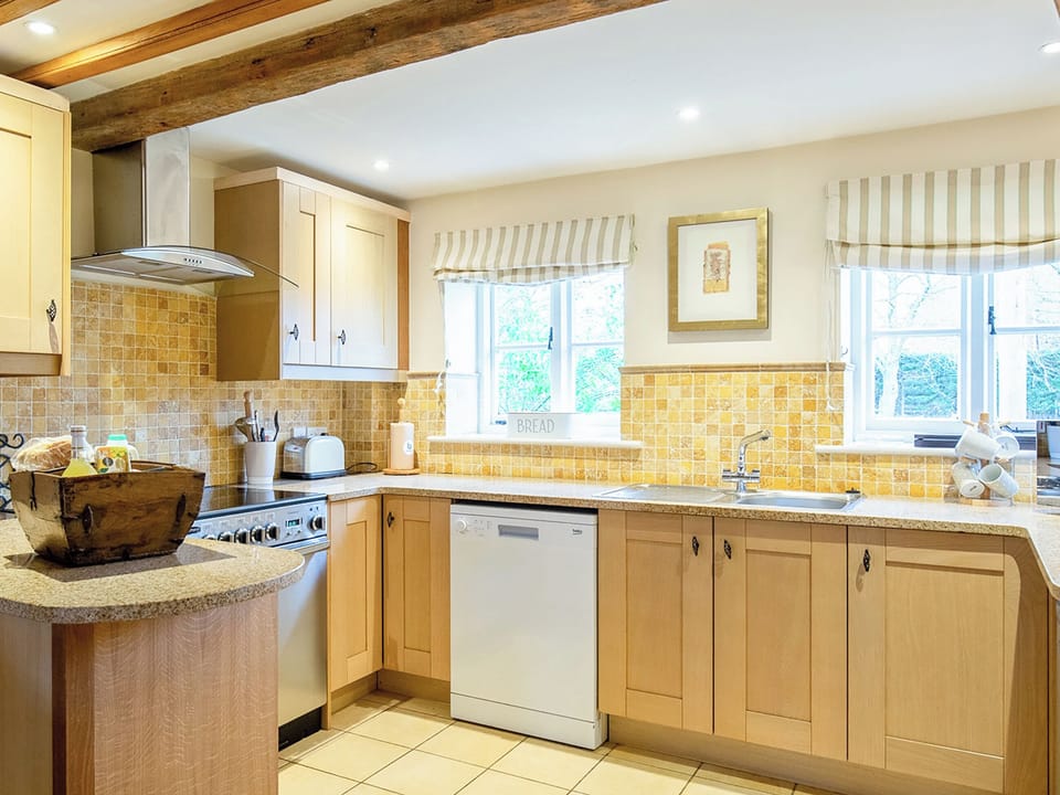 Kitchen area | Paddocks Mill, Near Chipping Camden