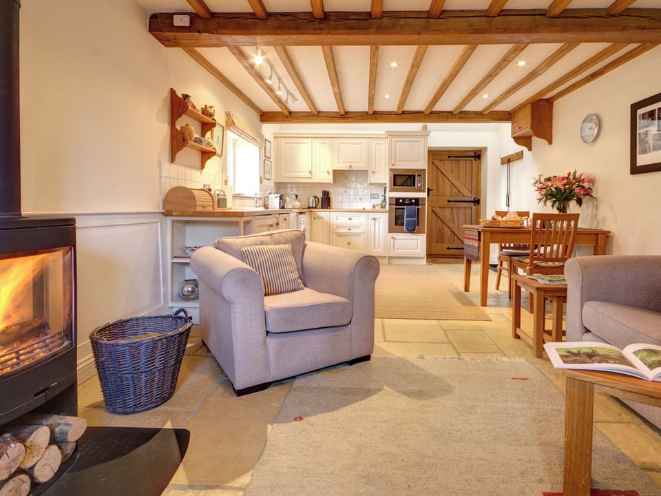 Open plan living space | Paddocks Nook, Chipping Campden