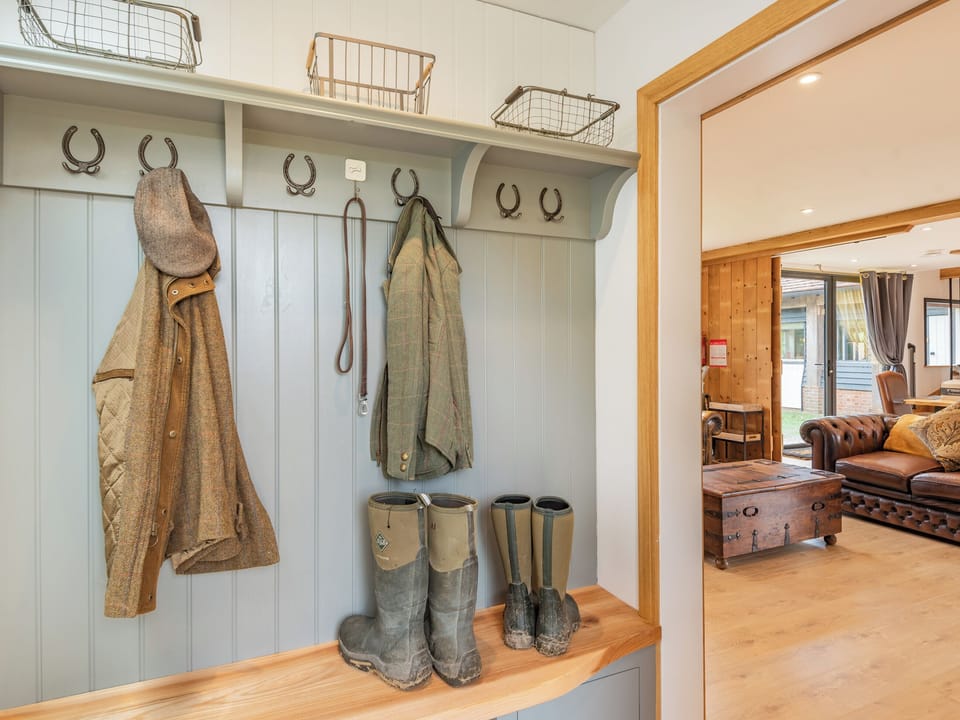 Hallway | Lucky&rsquo;s Stable - The Osiers, Chichester