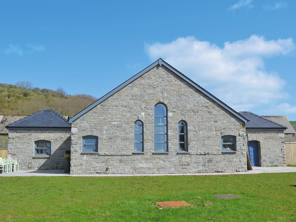 Exterior | The Old Cow Shed, Kidwelly
