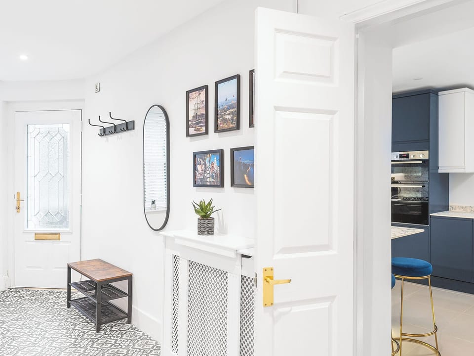 Hallway | The Avenue, Bristol