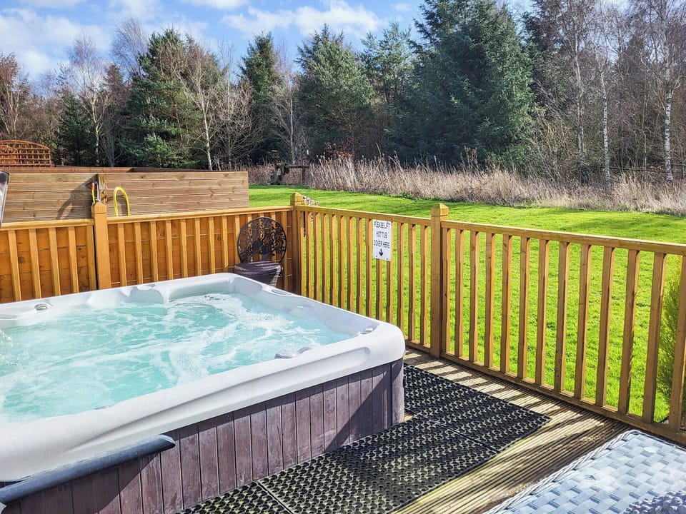 Hot tub | Hamilton Lodge - Felmoor Park, Felton, near Morpeth