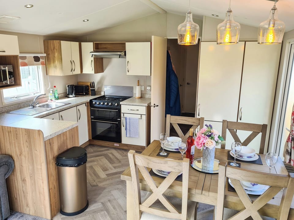 Open plan living space | Hamilton Lodge - Felmoor Park, Felton, near Morpeth