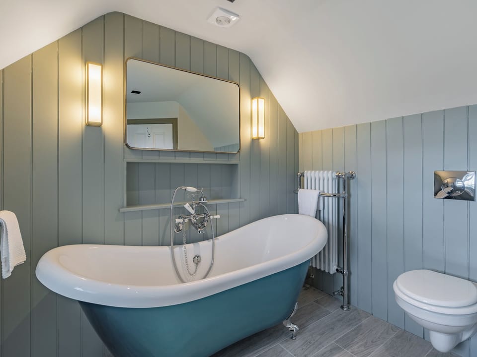 Bathroom | Culdoach - Barwhillanty Estate, Parton, near Castle Douglas