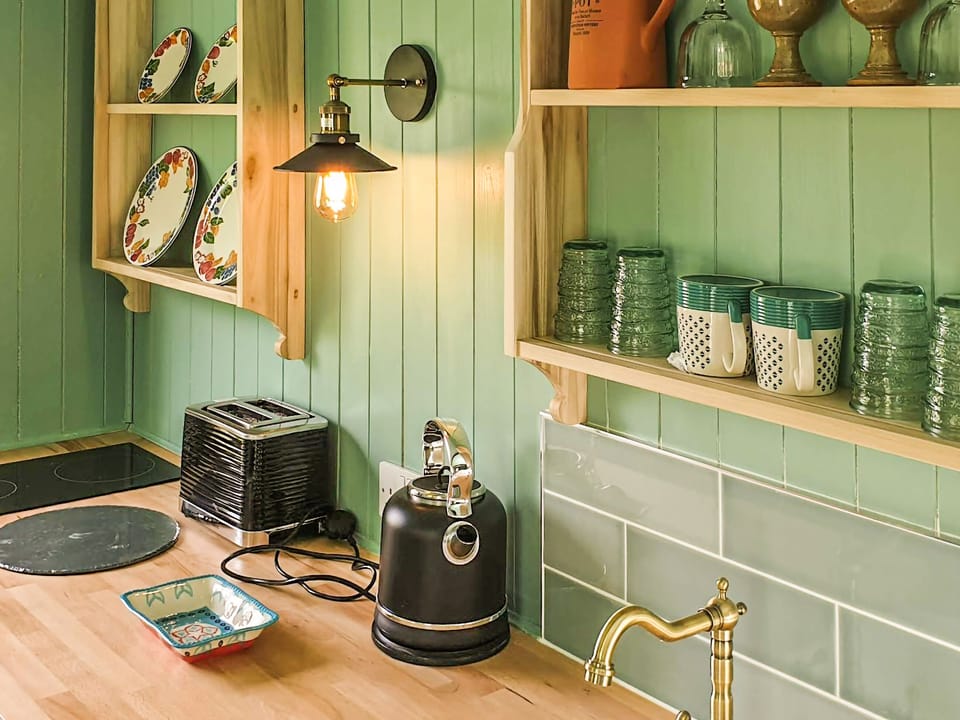 Kitchen area | Dorset Alpaca Shepherd&rsquo;s Hut, Dorchester