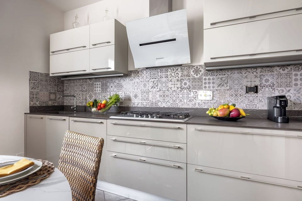 Autumn, Kitchen, Spring, Summer