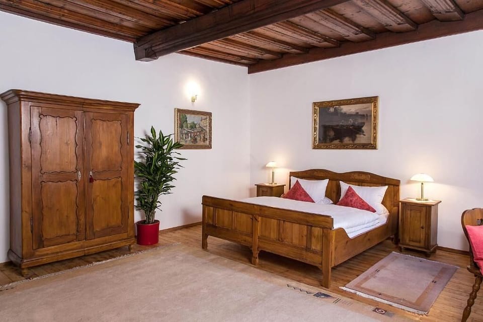 Double Room | Free WiFi