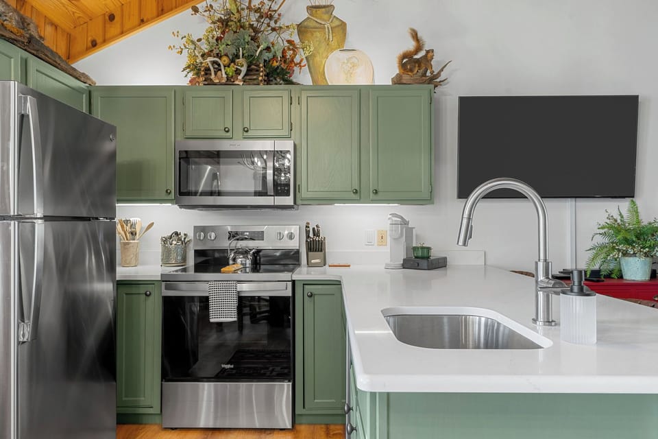 fully equipped kitchen