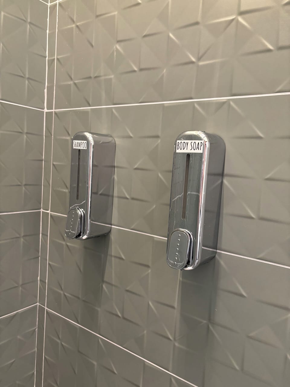 Bathroom amenities