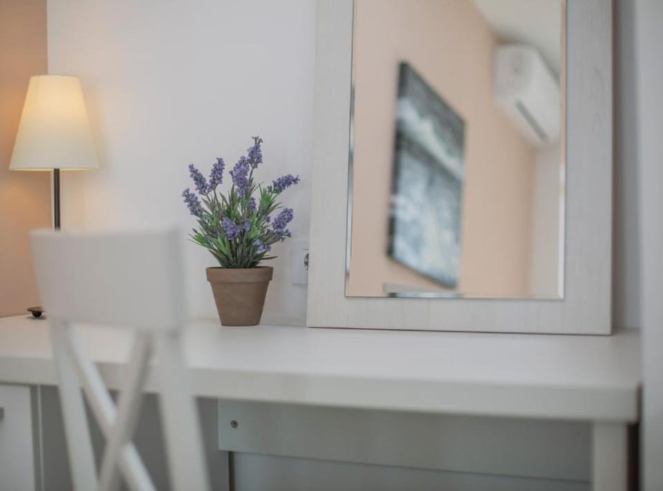 Villa (FourBedroom Villa with heated pool) | Room amenity