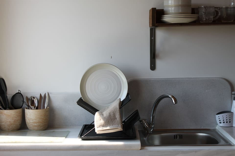 Standard Studio, Balcony, Sea View | Private kitchen | Fridge, stovetop, highchair, cookware/dishes/utensils