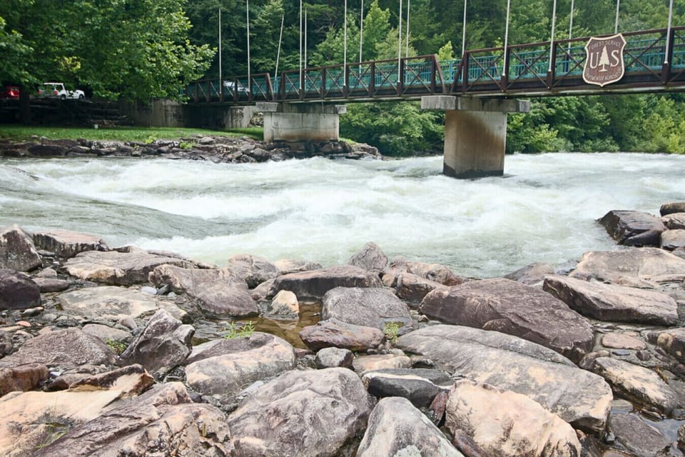 Hang out by The Ocoee & have a Picnic