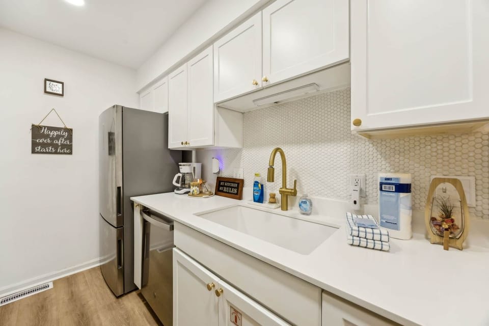 I3 Forest Ridge - Full Kitchen 2