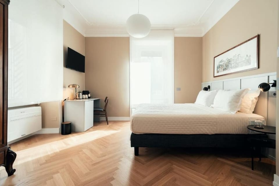 In-room safe, iron/ironing board, free WiFi