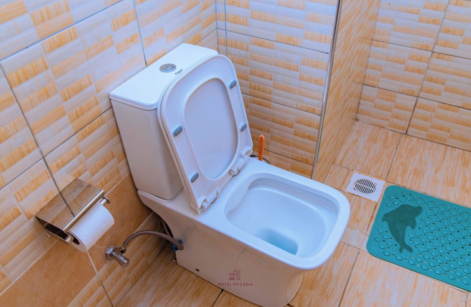 Standard Double Room, Balcony | Bathroom | Free toiletries, slippers, towels, soap
