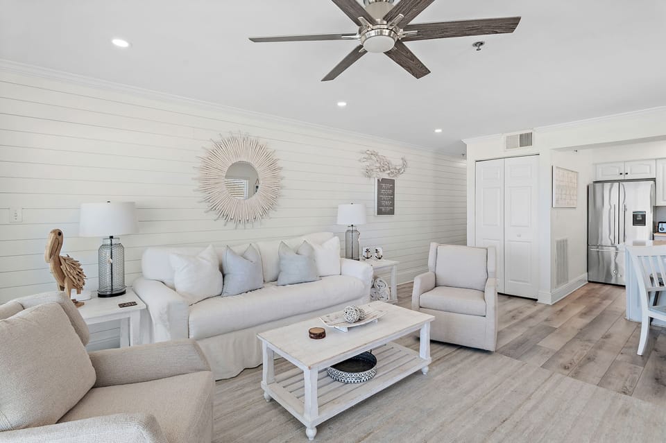 Coastal Corner - Seagrove - Living Room