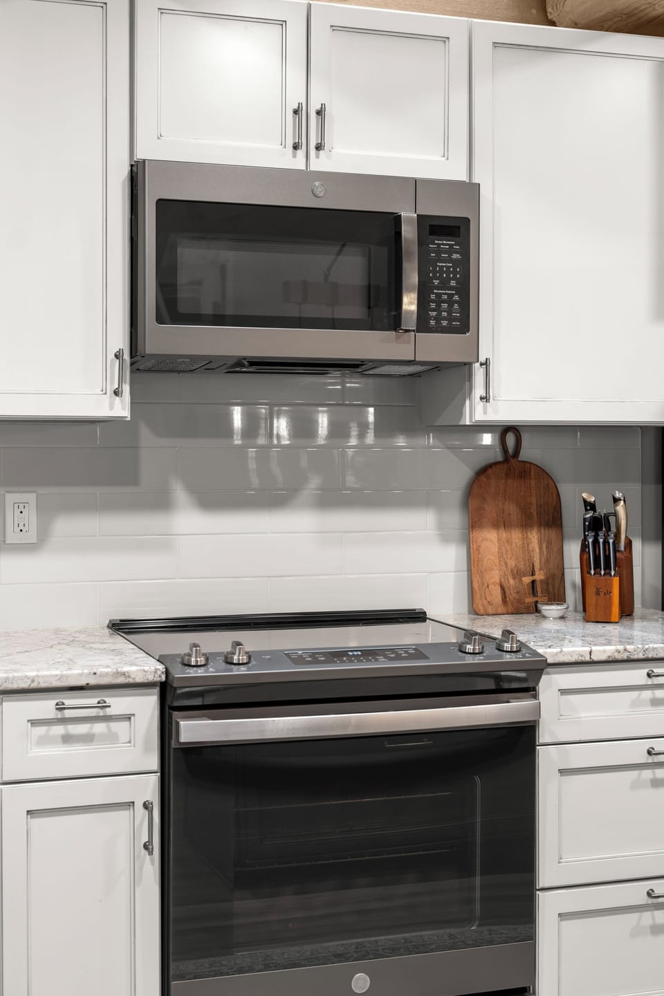 Your fully equipped kitchen features stainless steel appliances and ample counter space for preparing delicious meals during your stay.