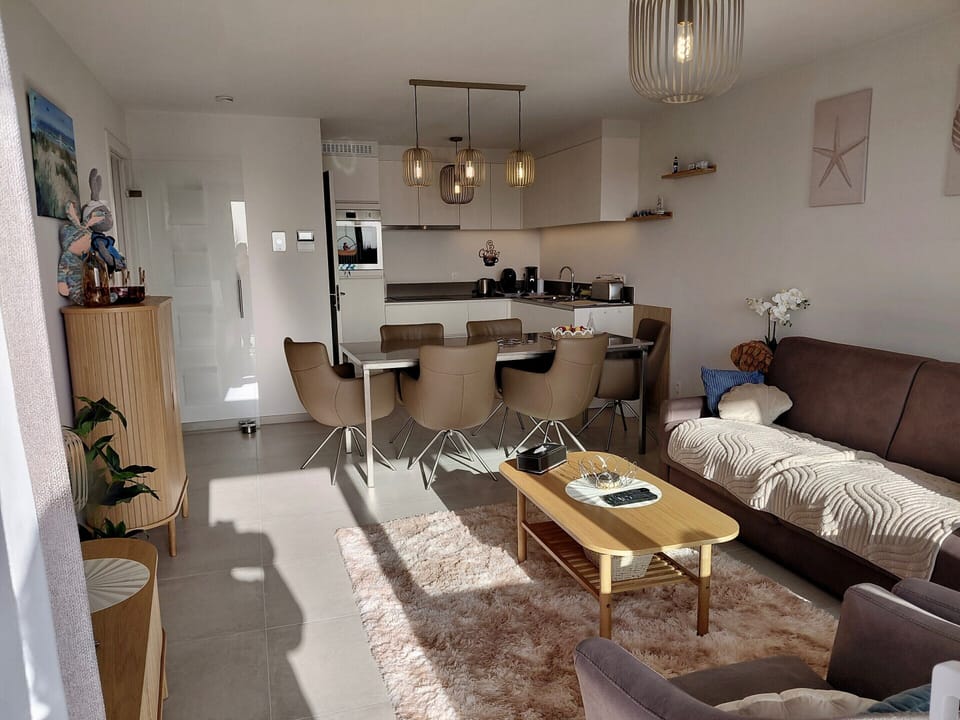 Apartment | Living room