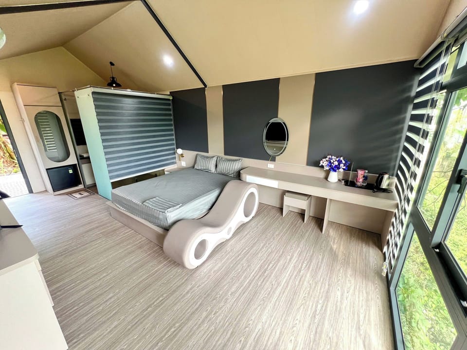 Romantic Apartment, 1 Queen Bed | View from room