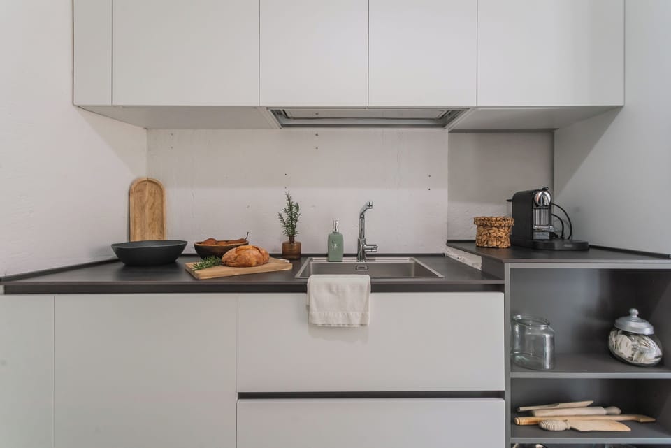 House (2 Bedrooms) | Private kitchen | Oven, espresso maker, electric kettle, highchair
