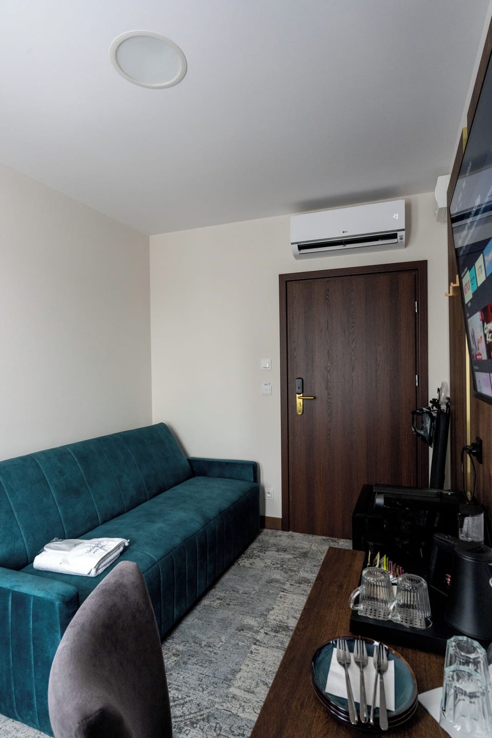 Desk, laptop workspace, blackout drapes, soundproofing
