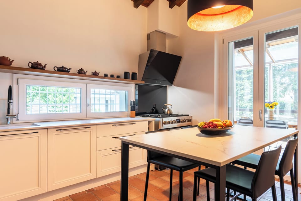 Villa, 3 Bedrooms, Pool View | Private kitchen | Toaster