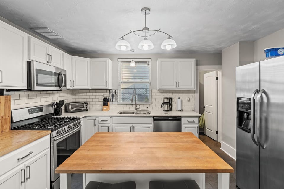 Fully equipped kitchen