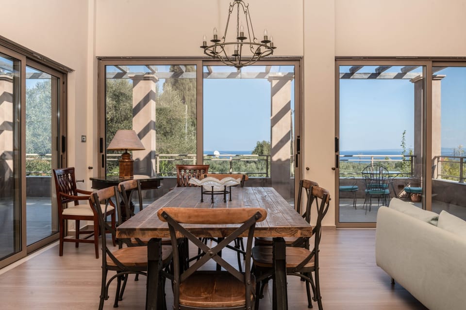 House, Smoking | 4 bedrooms
