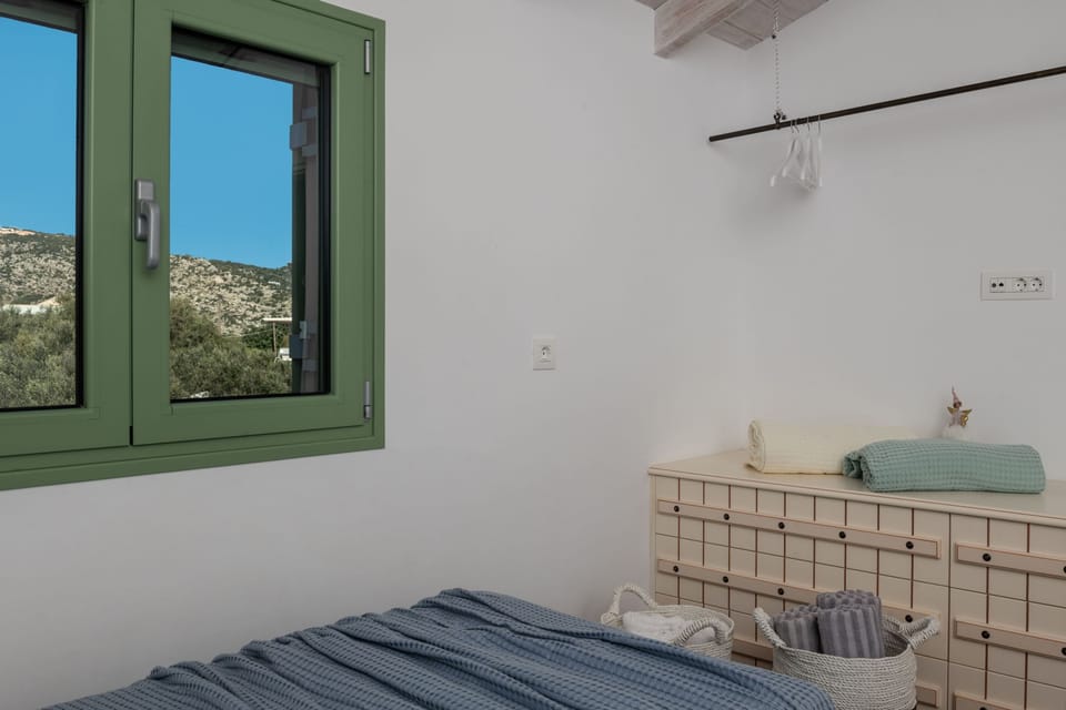 House, Smoking | 3 bedrooms